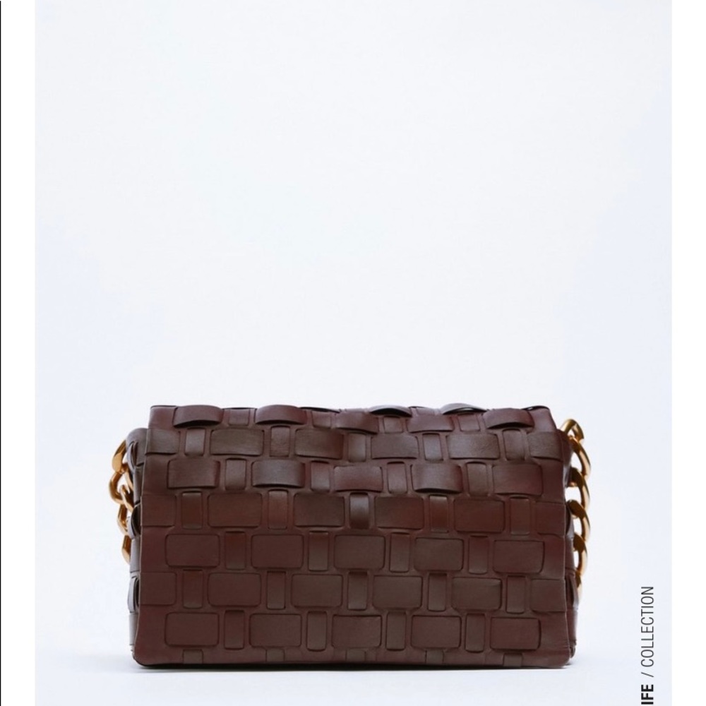 Zara woven leather bag, burgundy red, shoulder bag with chain strap.